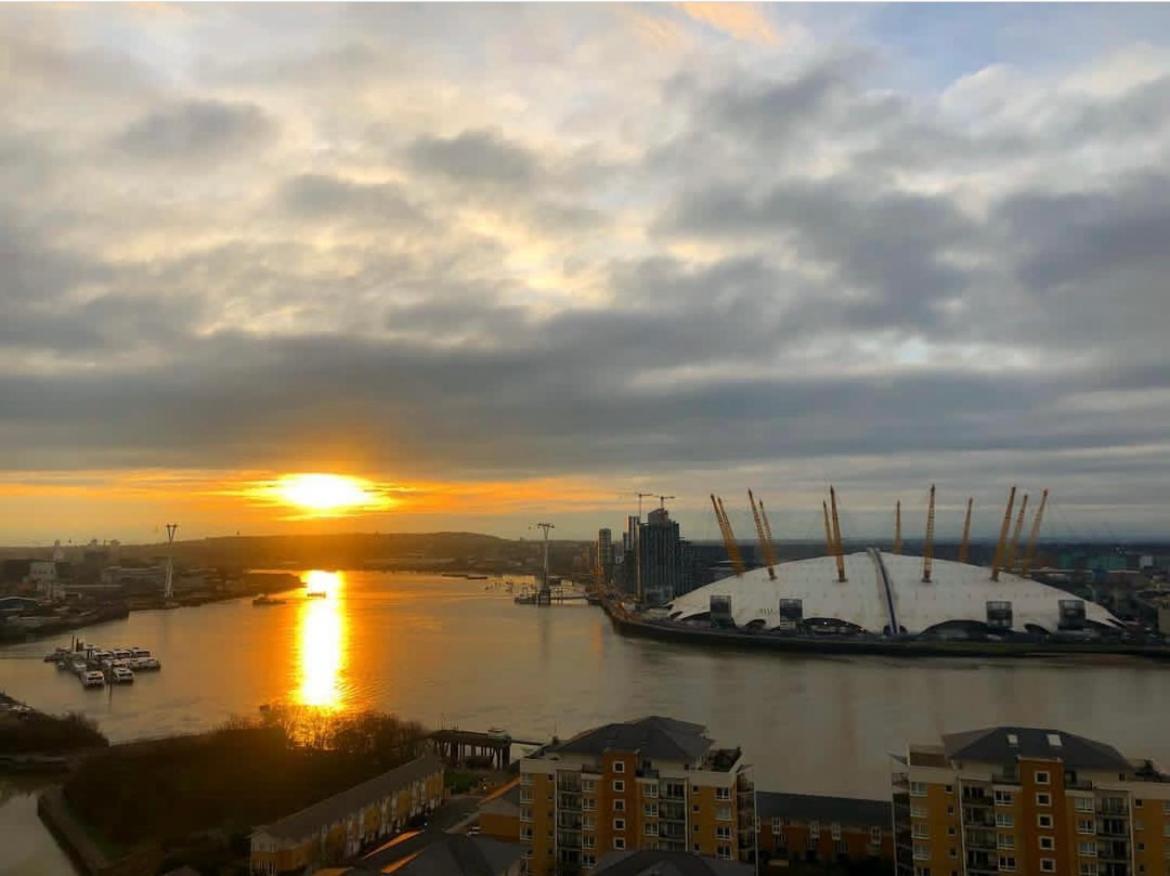 London Skylineviews 2 Bed 2 Bath Flat Near Canary Wharf, O2 & Excel エクステリア 写真