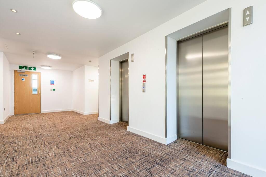 London Skylineviews 2 Bed 2 Bath Flat Near Canary Wharf, O2 & Excel エクステリア 写真
