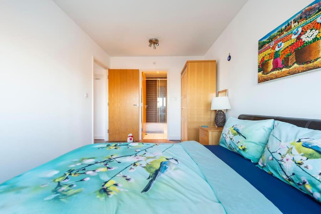 London Skylineviews 2 Bed 2 Bath Flat Near Canary Wharf, O2 & Excel エクステリア 写真