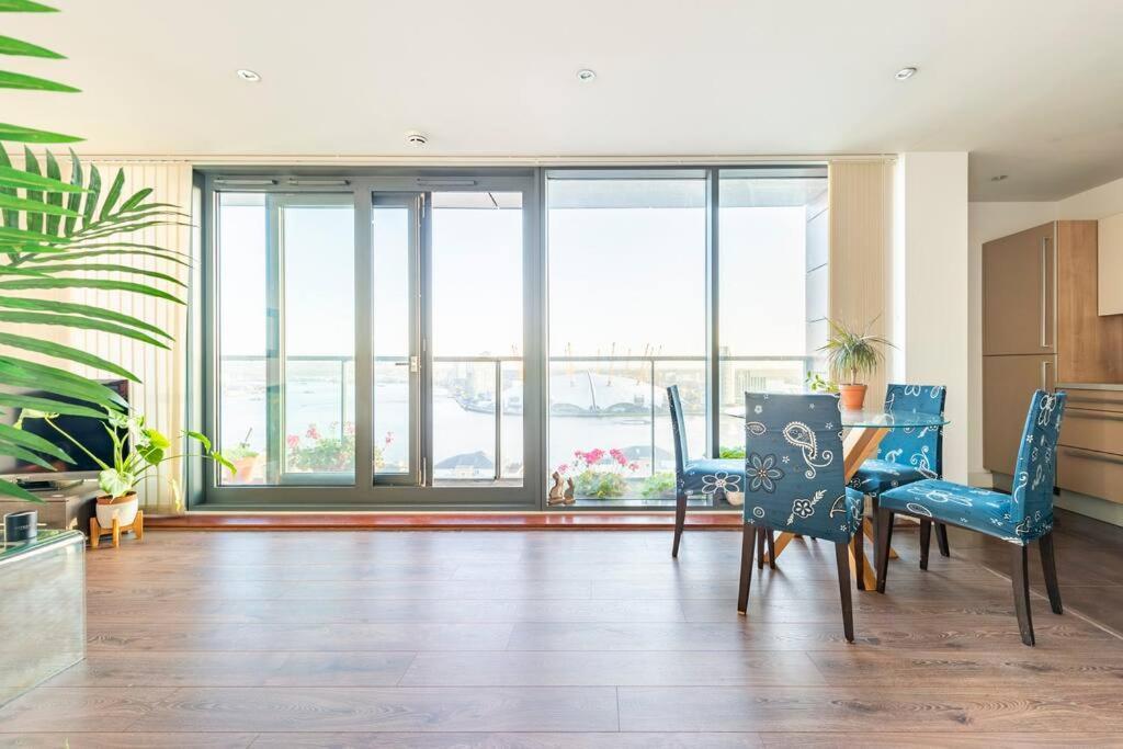 London Skylineviews 2 Bed 2 Bath Flat Near Canary Wharf, O2 & Excel エクステリア 写真